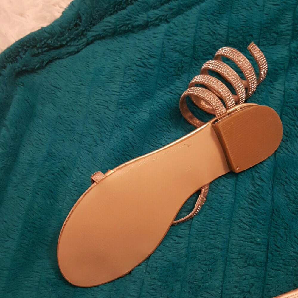 Shoes - Picture 3 of 6